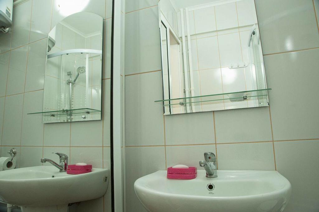 Belle Studio Apartment Galati Exterior photo